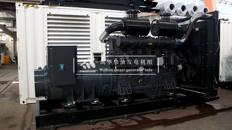 連云港市政一臺(tái)1000kw上柴發(fā)電機(jī)組成功出廠(chǎng)